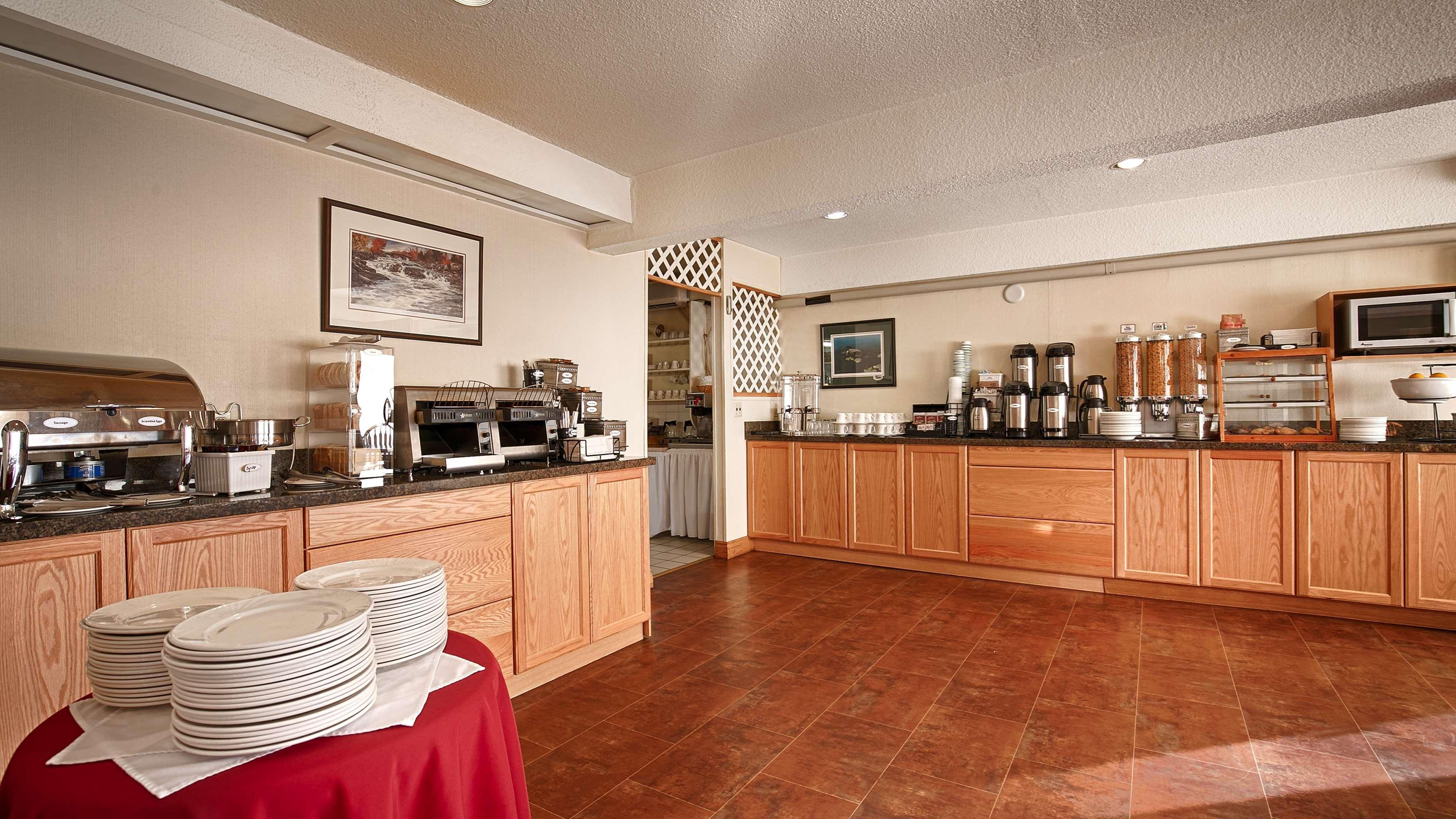 פיטרבורו Best Western Plus Otonabee Inn מראה חיצוני תמונה
