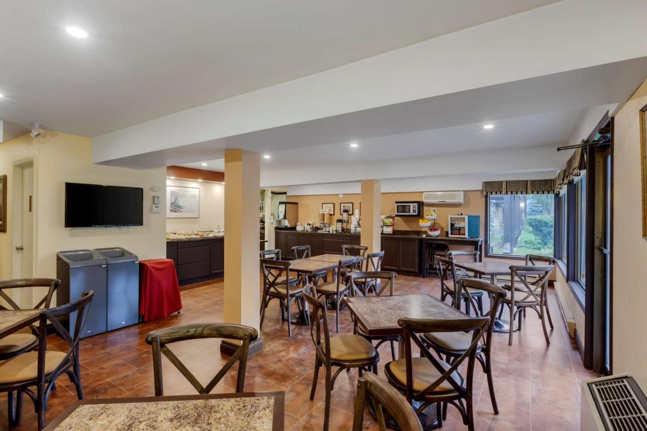 פיטרבורו Best Western Plus Otonabee Inn מראה חיצוני תמונה