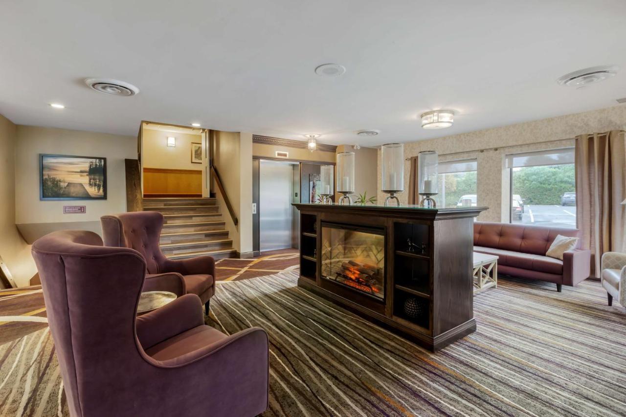 פיטרבורו Best Western Plus Otonabee Inn מראה חיצוני תמונה