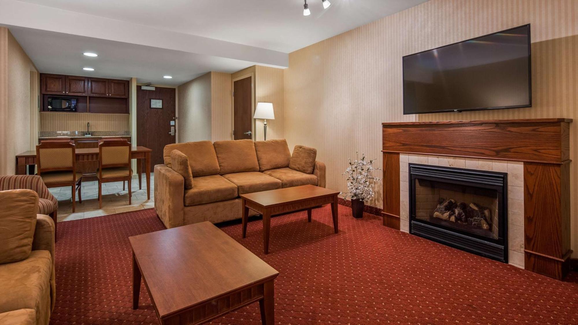 פיטרבורו Best Western Plus Otonabee Inn מראה חיצוני תמונה
