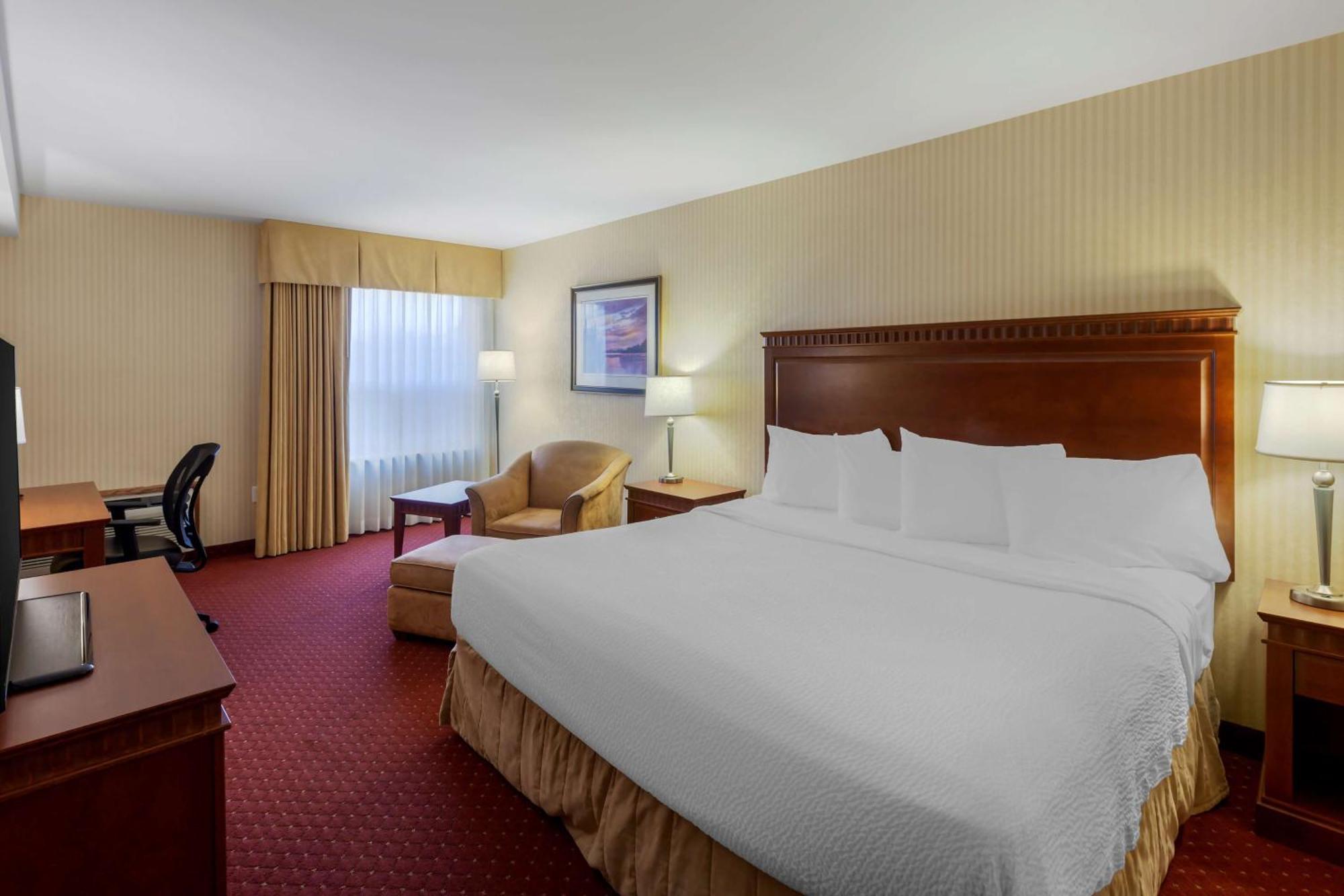 פיטרבורו Best Western Plus Otonabee Inn מראה חיצוני תמונה